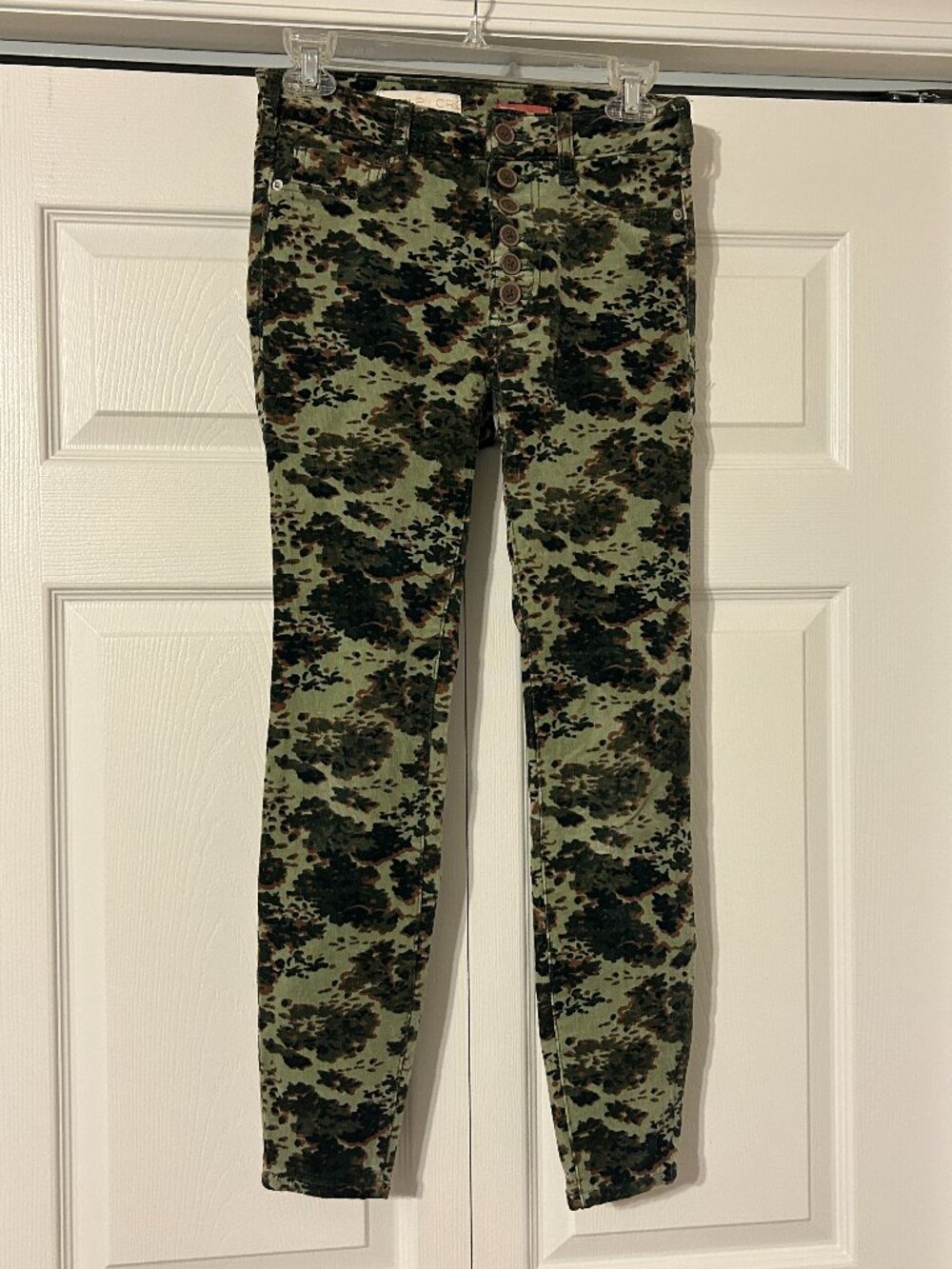 Anthropologie PILCRO Sz 25 Camo Camouflage High Rise Skinny Corduroy Pants
